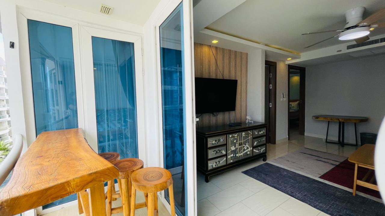Appartement Grand Avenue Soi Buakhao By Daisy à Pattaya Extérieur photo
